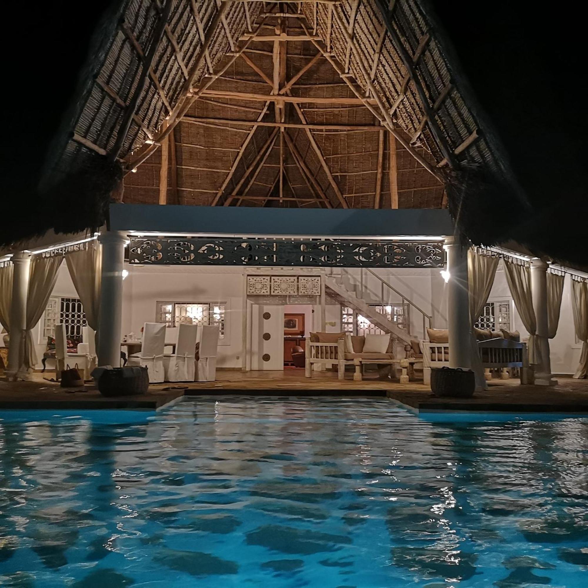 Fulvia House Villa Malindi Bagian luar foto